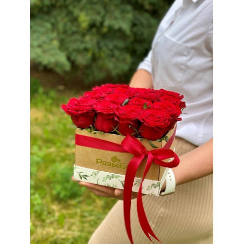 Коробка "Каханне" из 17 роз