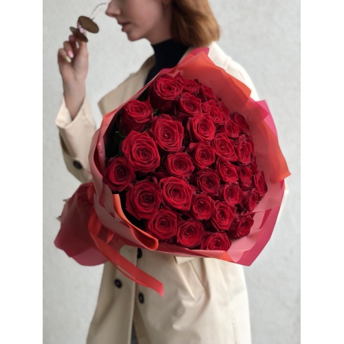 Букет из 31 розы "Романс"