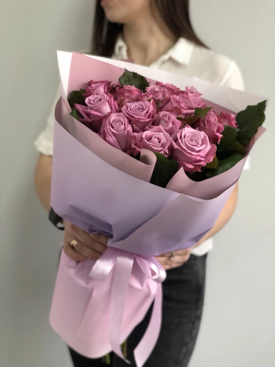 Картинка Букет "Мадам" из 17 роз 40 см