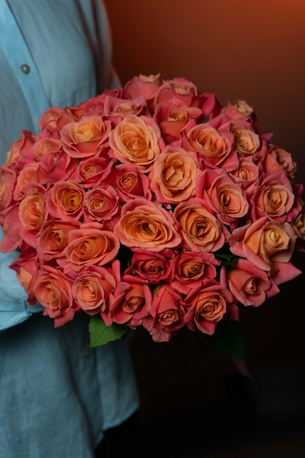 Картинка Букет из 45 роз Мисс Пигги 50 см