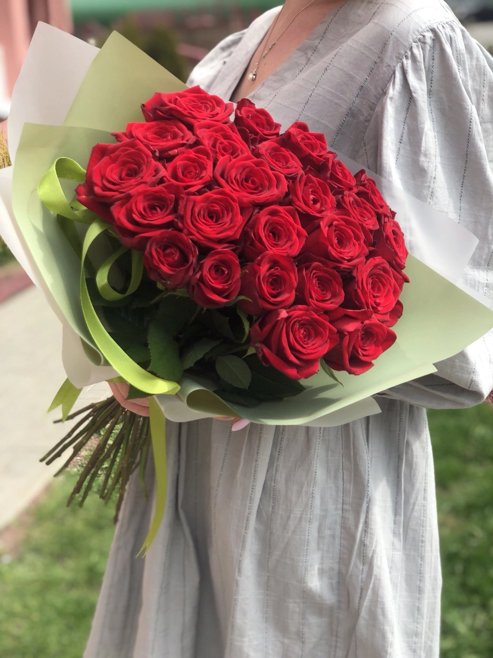 Картинка Букет из 25 роз "Престиж" 60 см Картинка Букет из 25 роз "Престиж" 60 см