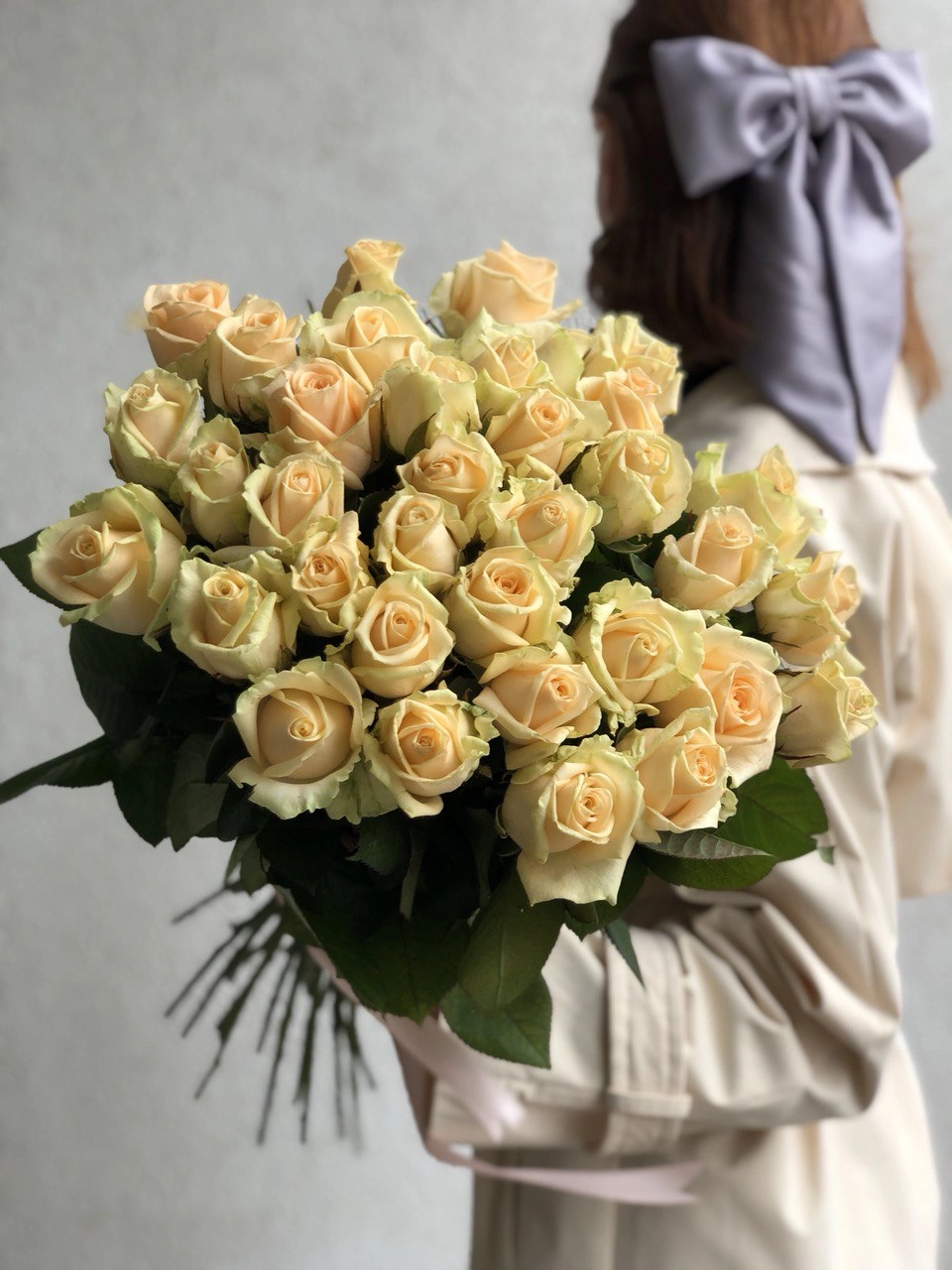 Картинка Букет из 31 розы " Малиновый десерт" 40 см