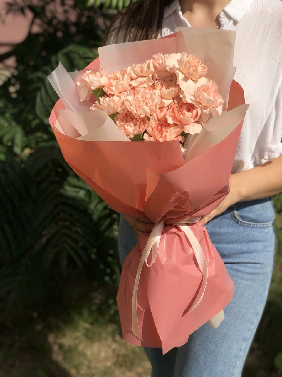 Картинка Букет из 21 гвоздики "Шарм" Картинка Букет из 21 гвоздики "Шарм"