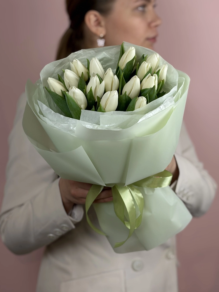 Картинка Букет из 15 тюльпанов "Дыхание Скандинавии"