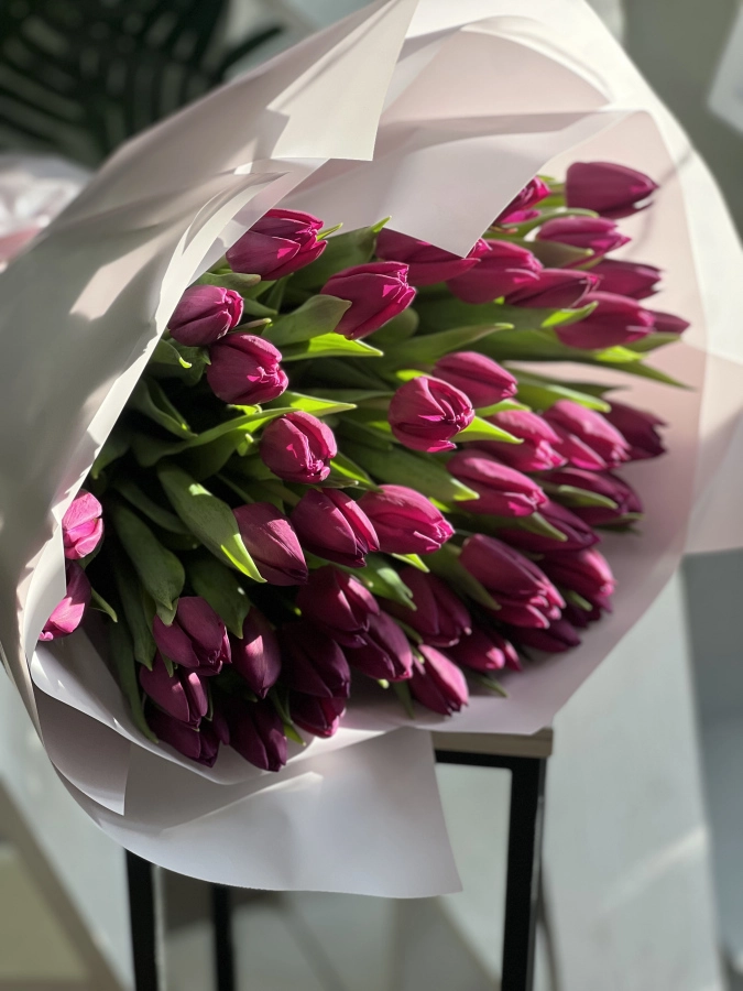 Картинка Букет из 41 фиолетового тюльпана "Лаванда"