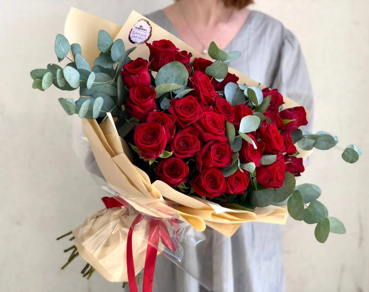 Картинка Букет "Лондон" из 25 красных роз 40  см Картинка Букет "Лондон" из 25 красных роз 40  см