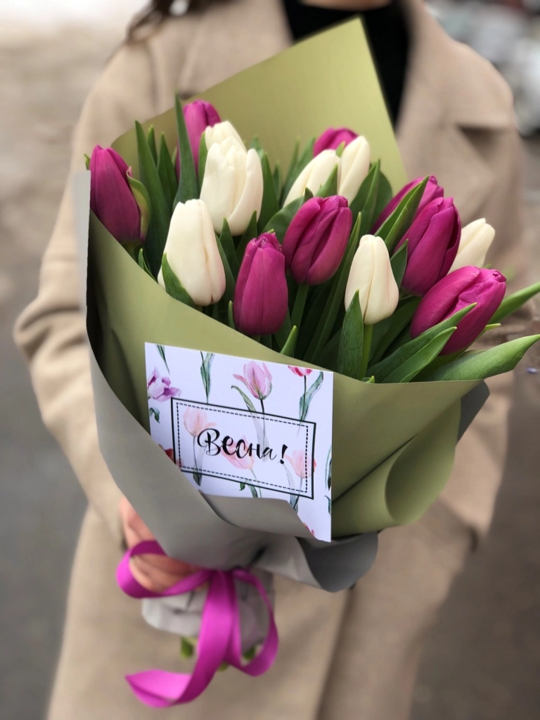 Картинка Букет микс из 15 тюльпанов
