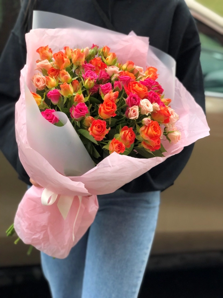 Картинка Букет из 23 роз "Казанова" 40 см