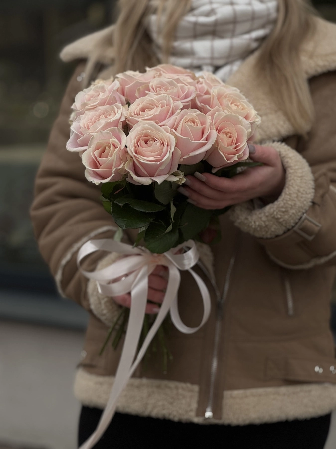 Картинка Букет "Ванильный вечер" из 15 роз 40 см Картинка Букет "Ванильный вечер" из 15 роз 40 см