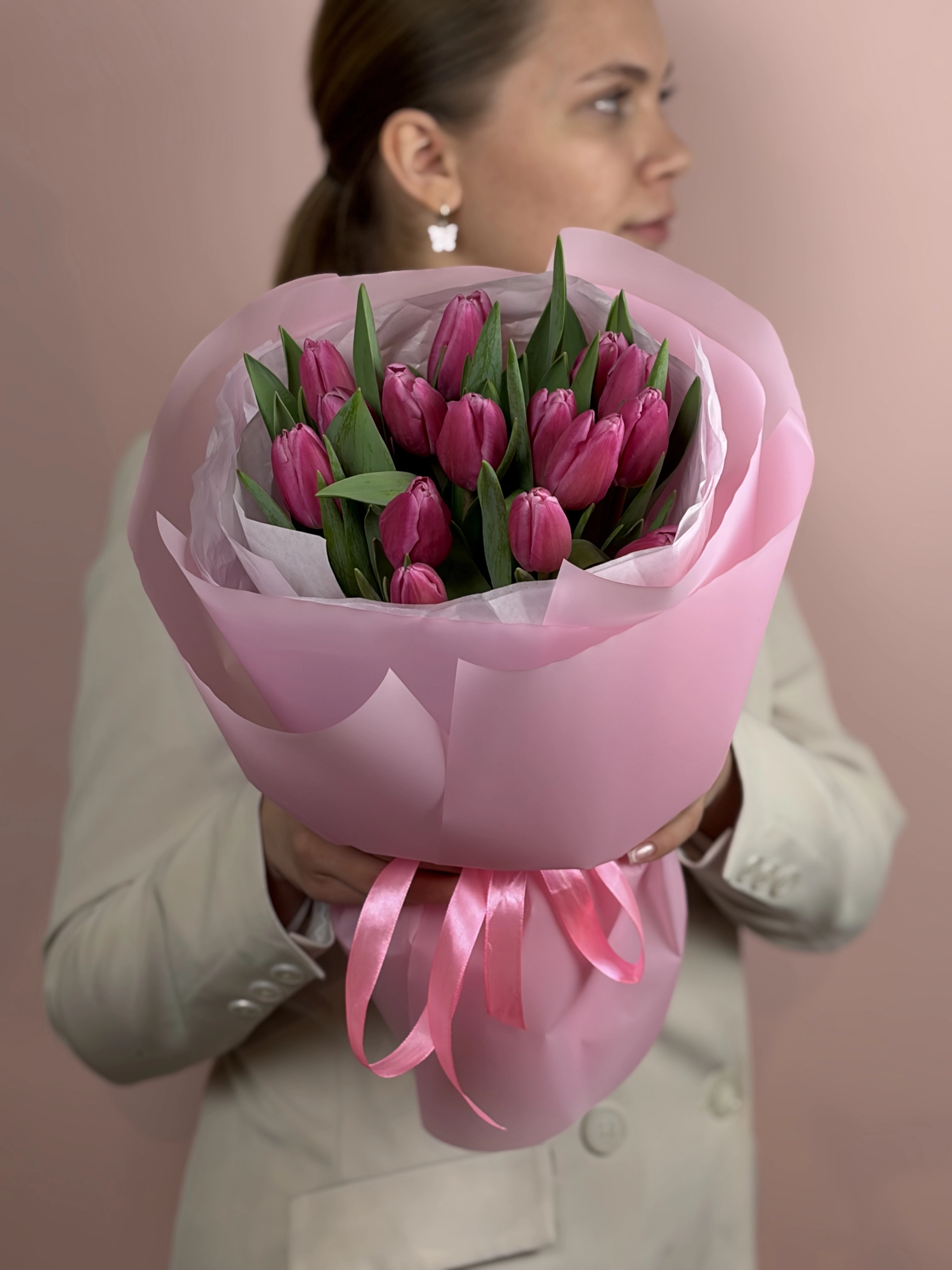 Картинка Букет из 15 тюльпанов " Нежный Рассвет"