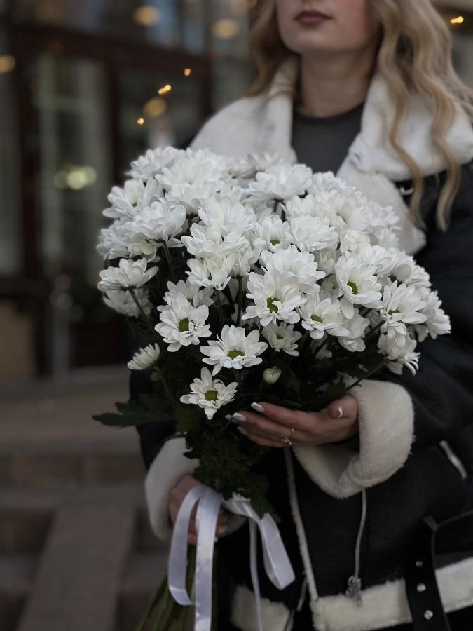 Картинка Букет "Рейн" из 9 хризантем