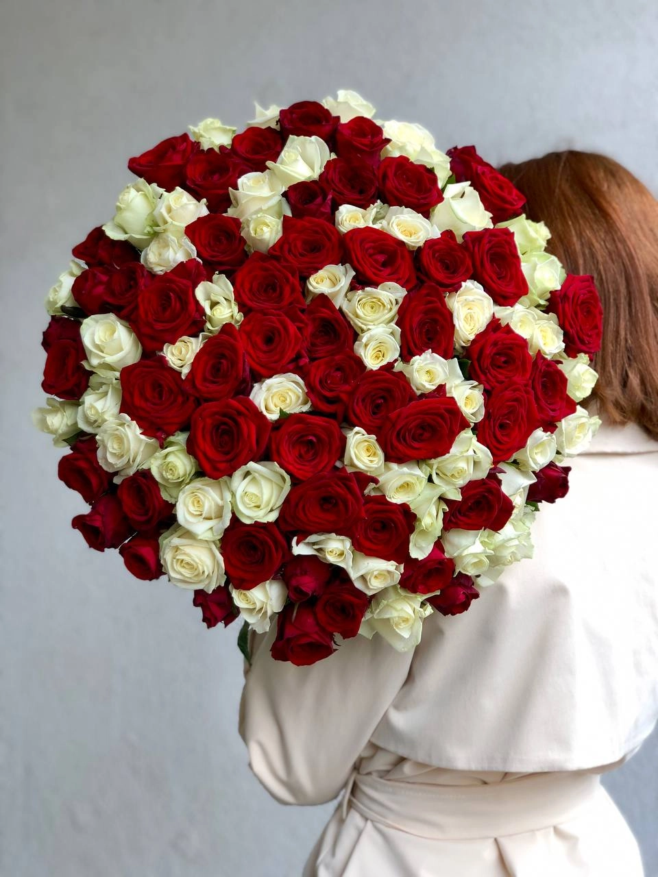 Картинка Букет из 101 розы "Два цвета" 60 см