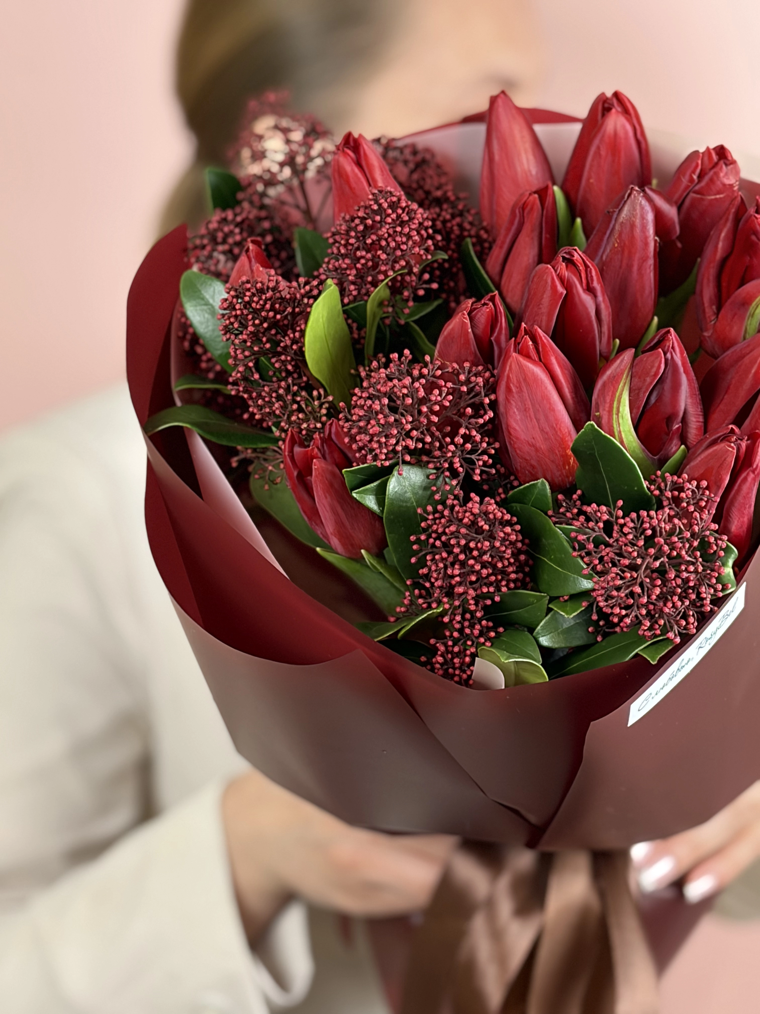 Картинка Букет из 15 тюльпанов "Глубокая Страсть"