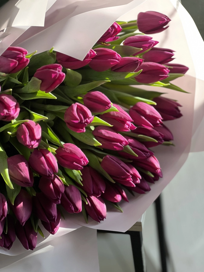 Картинка Букет из 41 фиолетового тюльпана "Лаванда"