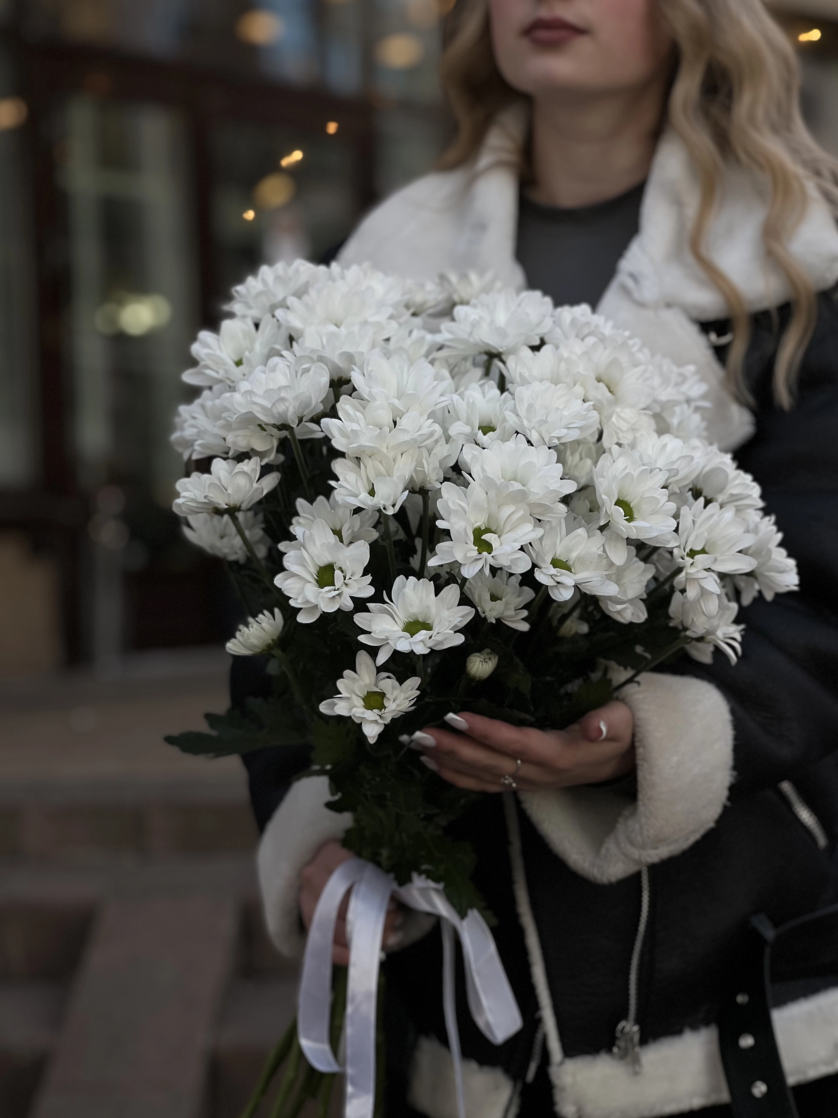 Картинка Букет "Рейн" из 9 хризантем