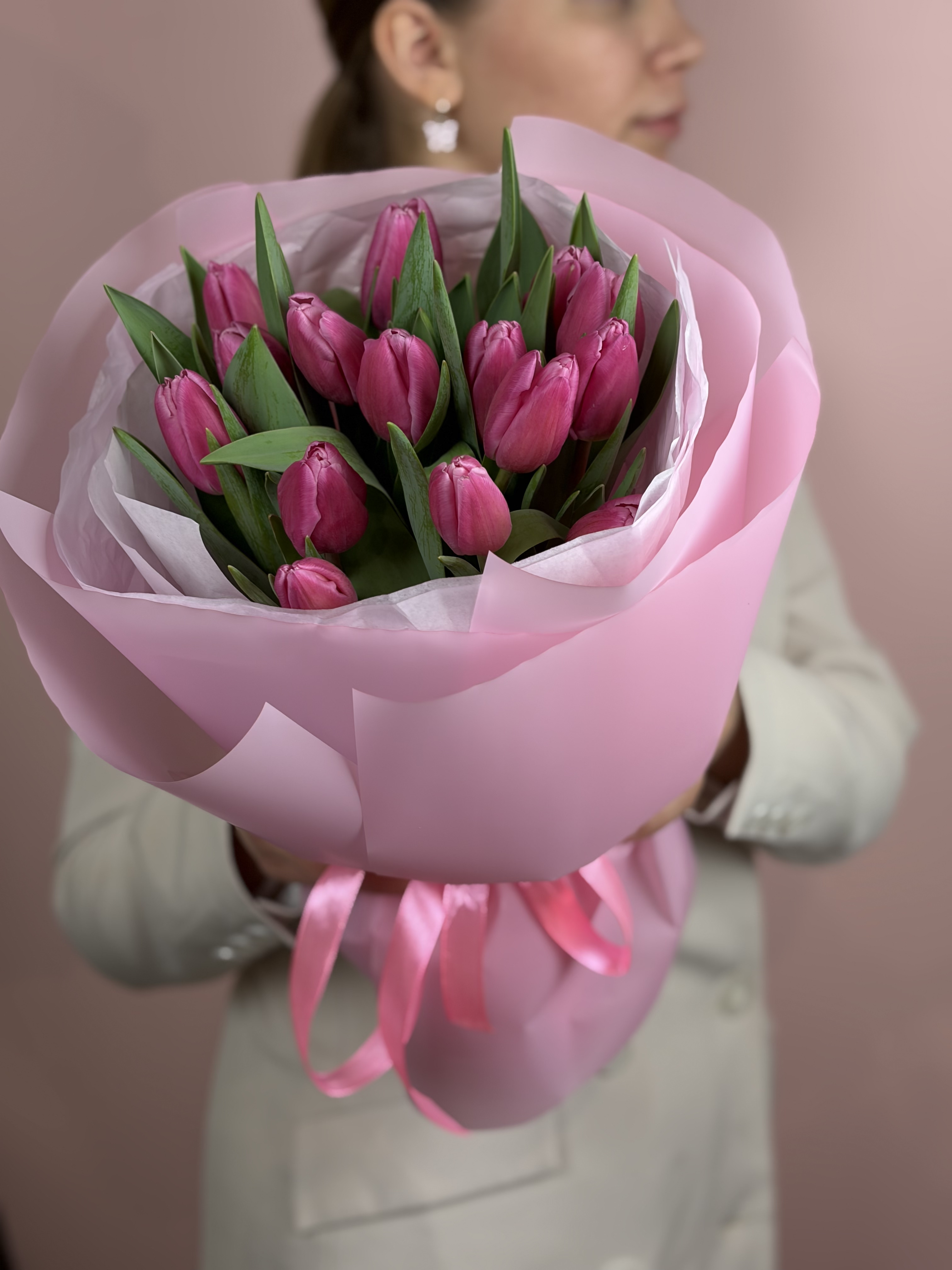 Картинка Букет из 15 тюльпанов " Нежный Рассвет"