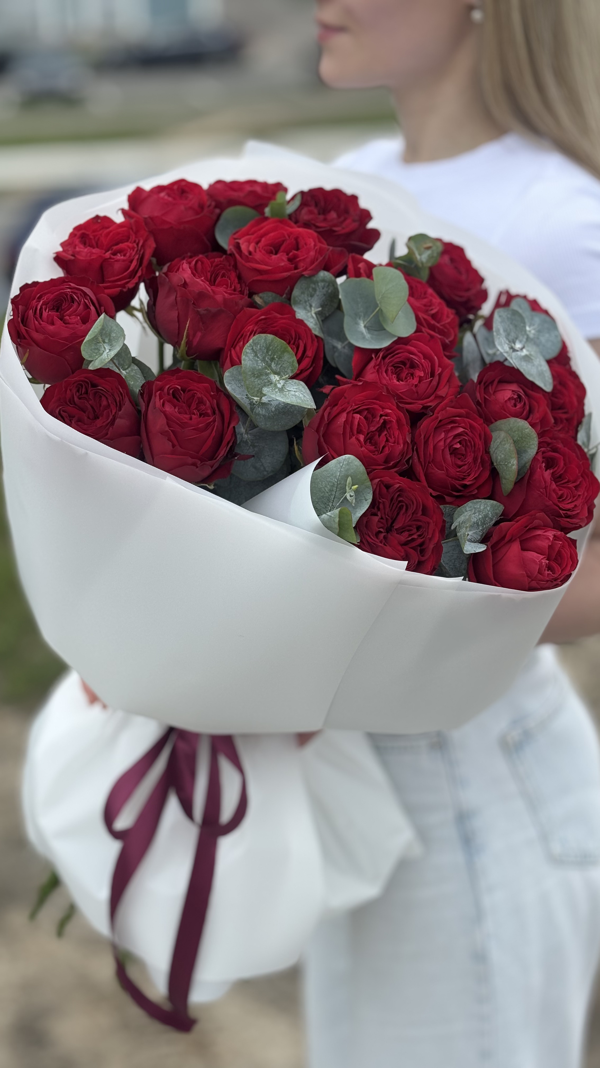 Картинка Букет из 21 розы "Алые паруса" 50см