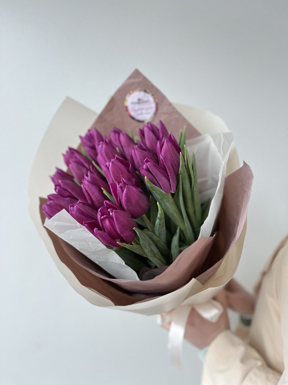 Картинка Букет из 19 тюльпанов «Тайны Востока»